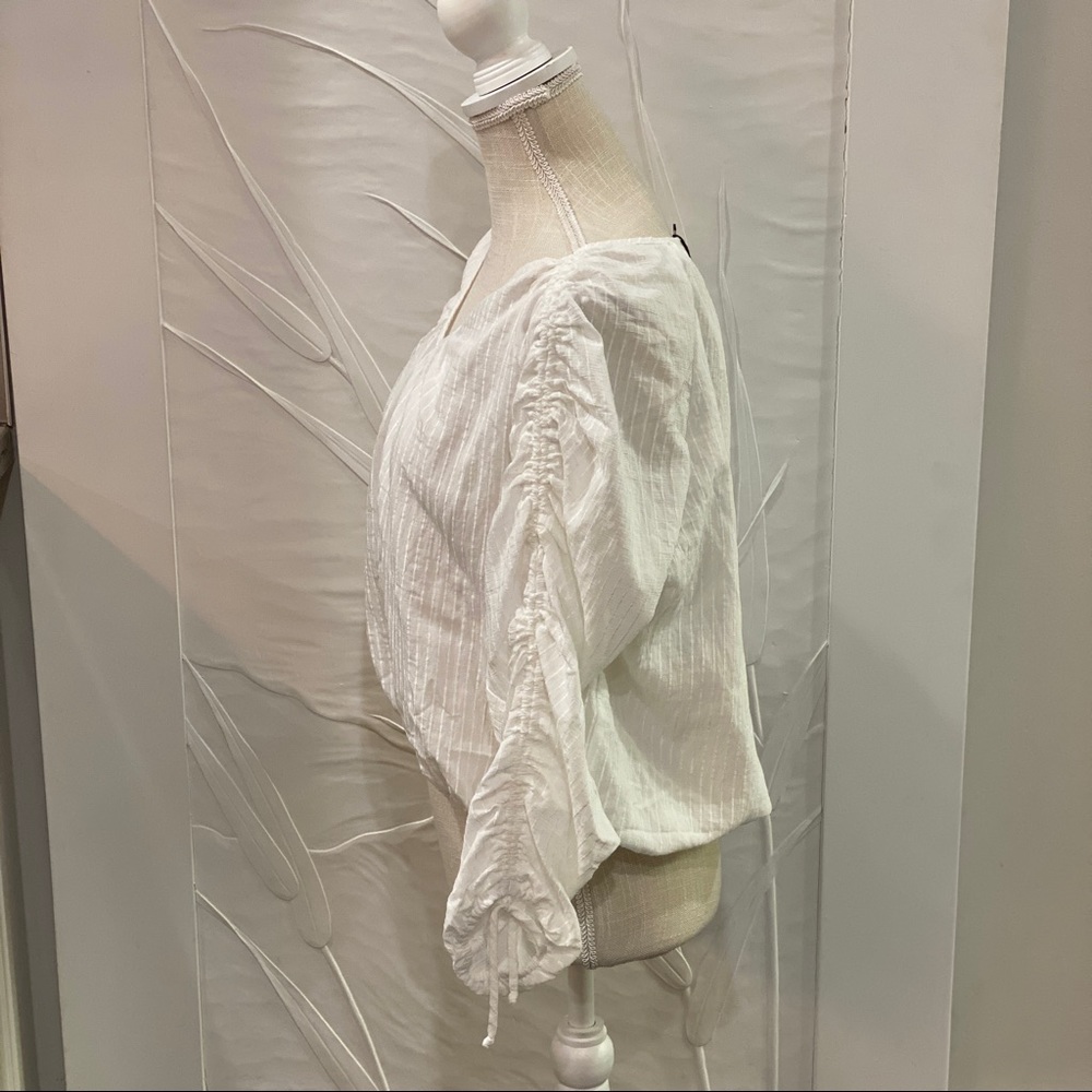 NEW White ASTR Top - Picture 9 of 13